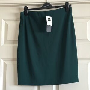 JOSEPH RIBKOFF silky knit pencil skirt in emerald size 12 new with tags